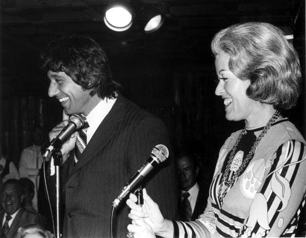 Joe Namath speaking at a public engagement in the early 1970s
