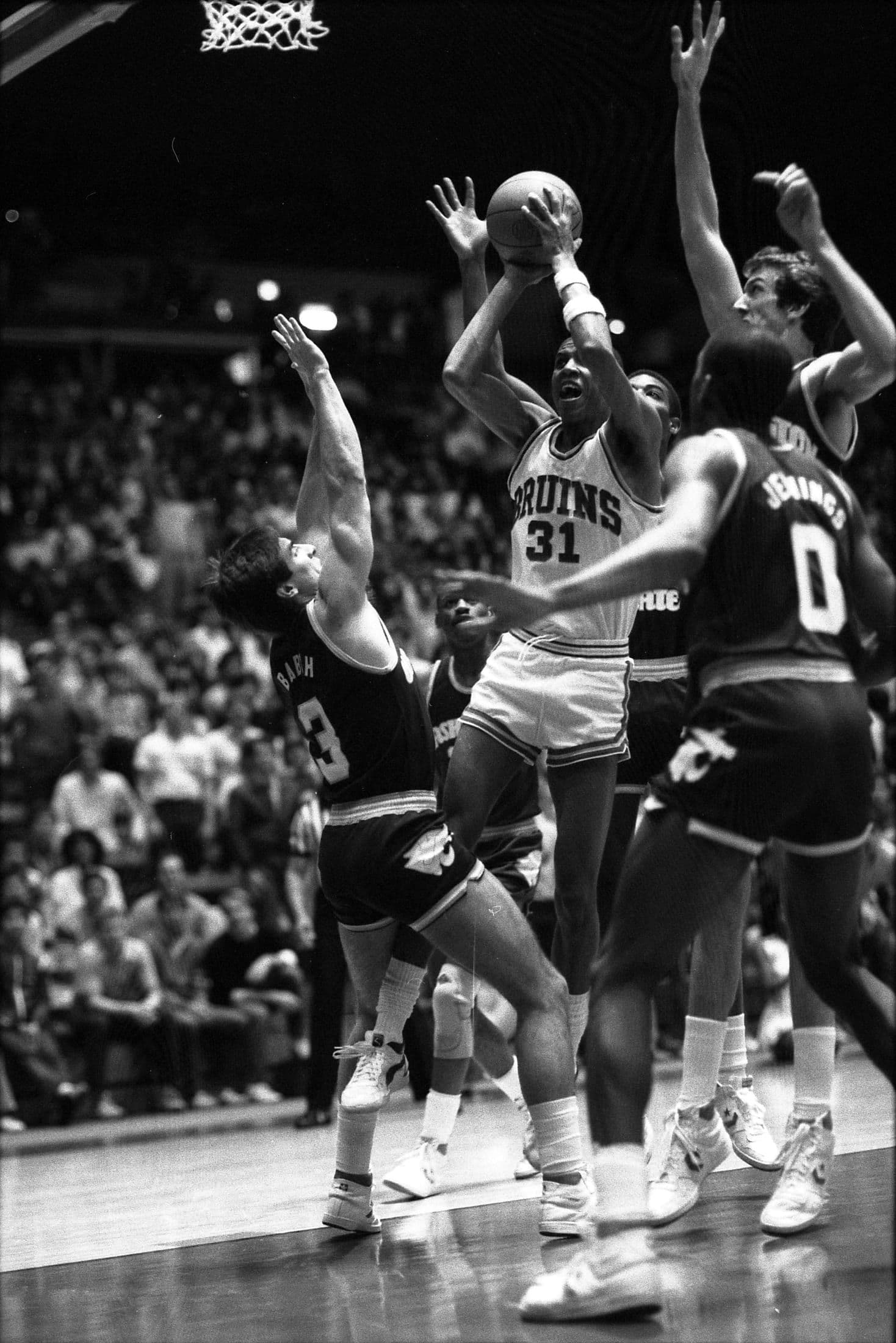 Reggie Miller playing for the Indiana Pacers