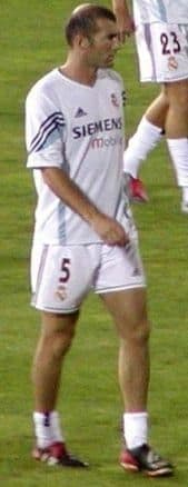 Zinedine Zidane in Real Madrid kit